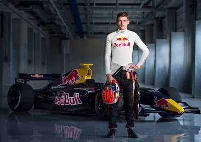 Formula 1 2015: Max Verstappen alla Toro Rosso. In F1 a 17 anni