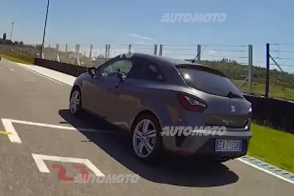 Seat Ibiza Cupra 1.4 TSI 180 CV (6)