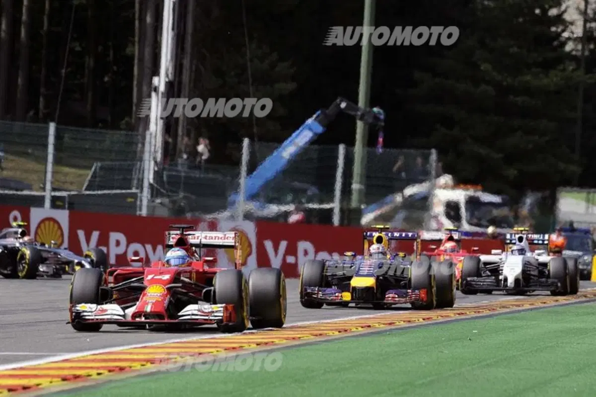 F1 Belgio 2014: fenomeno Ricciardo, l'australiano vince ancora. A Vettel rimane la polvere (14)