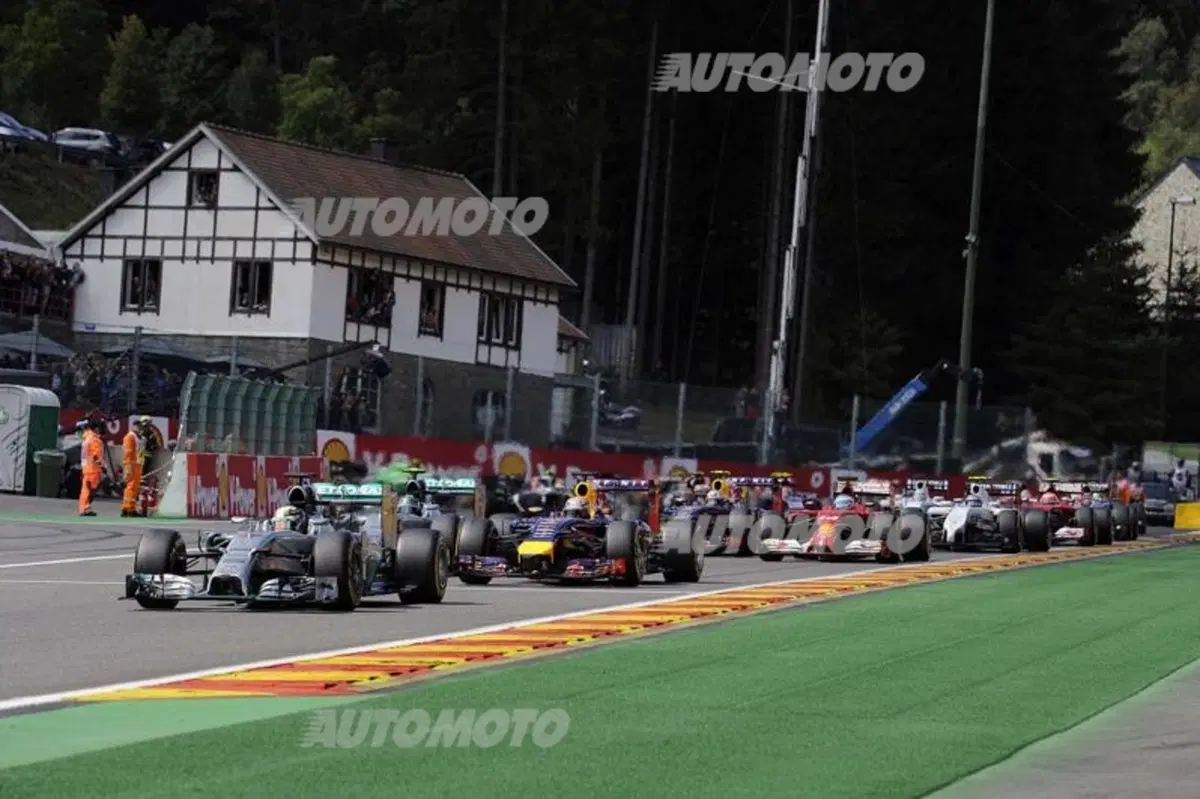 F1 Belgio 2014: fenomeno Ricciardo, l'australiano vince ancora. A Vettel rimane la polvere (15)
