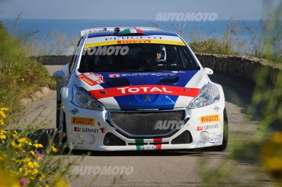 Peugeot 208 T16 e 208 R2: i Leoni da rally visti con gli occhi dei protagonisti (10)