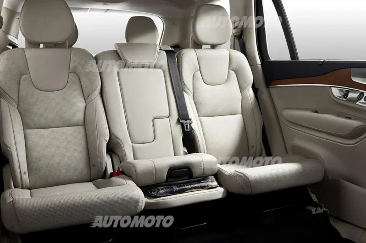 Nuova Volvo XC90, tutti i dati ufficiali. Dimensioni: quanto è cresciuta! (39)