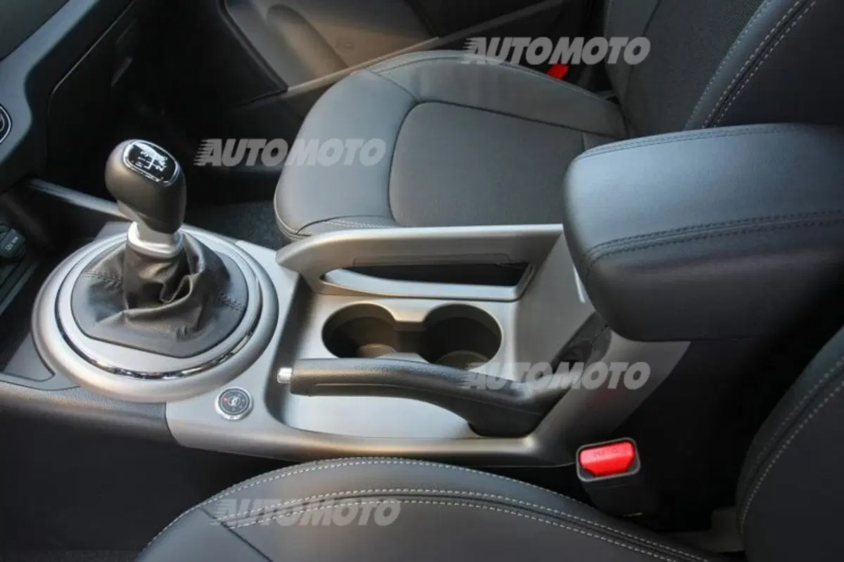 Kia Sportage 2.0 CRDi AWD 184 CV (26)