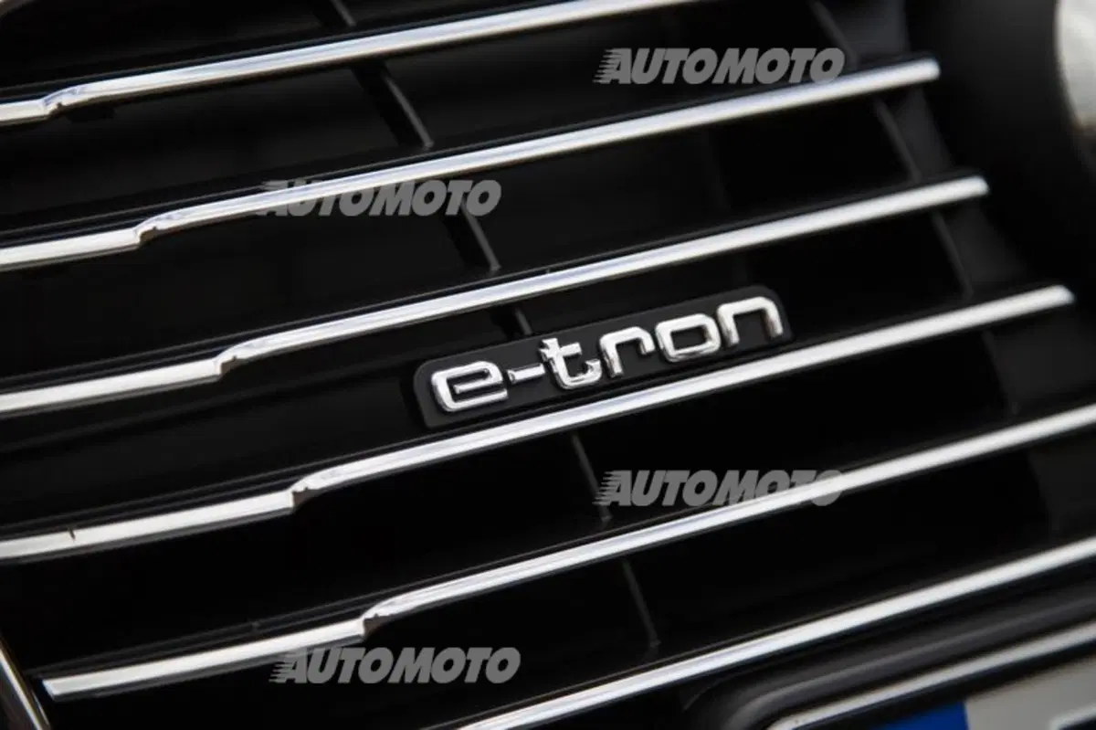Audi A3 e-tron: i prezzi per l'Italia dell'ibrida plug-in (14)