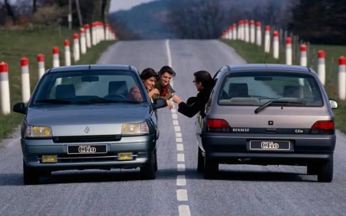 25 anni fa, Confronto: Fiat Uno Vs Renault Clio I (7)