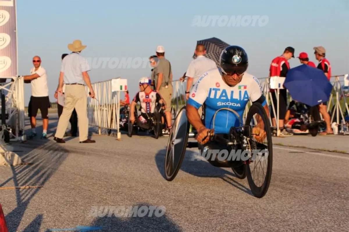 Zanardi è Campione del Mondo 2014 di handbike. Sua la staffetta iridata (16)