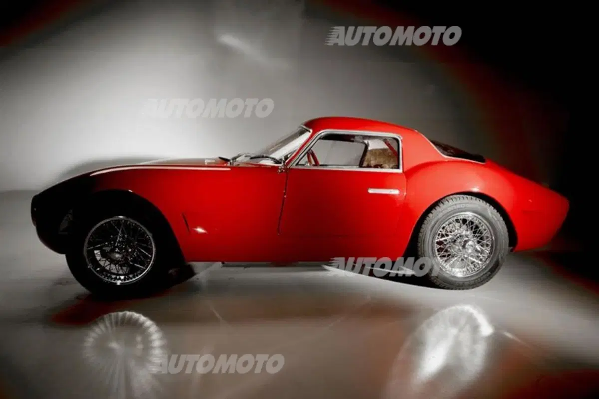 Effeffe SS Berlinetta: chi ha detto che un'auto d'epoca non può essere nuova? (7)