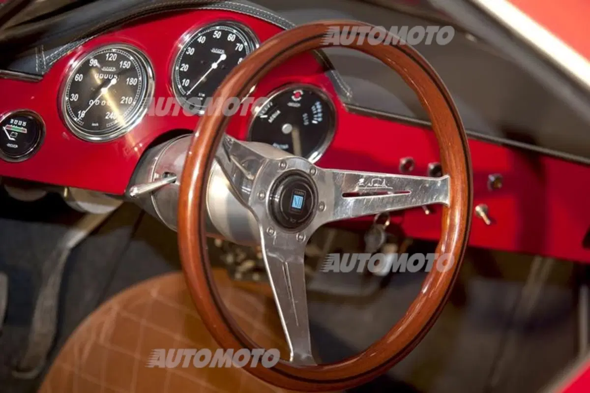 Effeffe SS Berlinetta: chi ha detto che un'auto d'epoca non può essere nuova? (9)