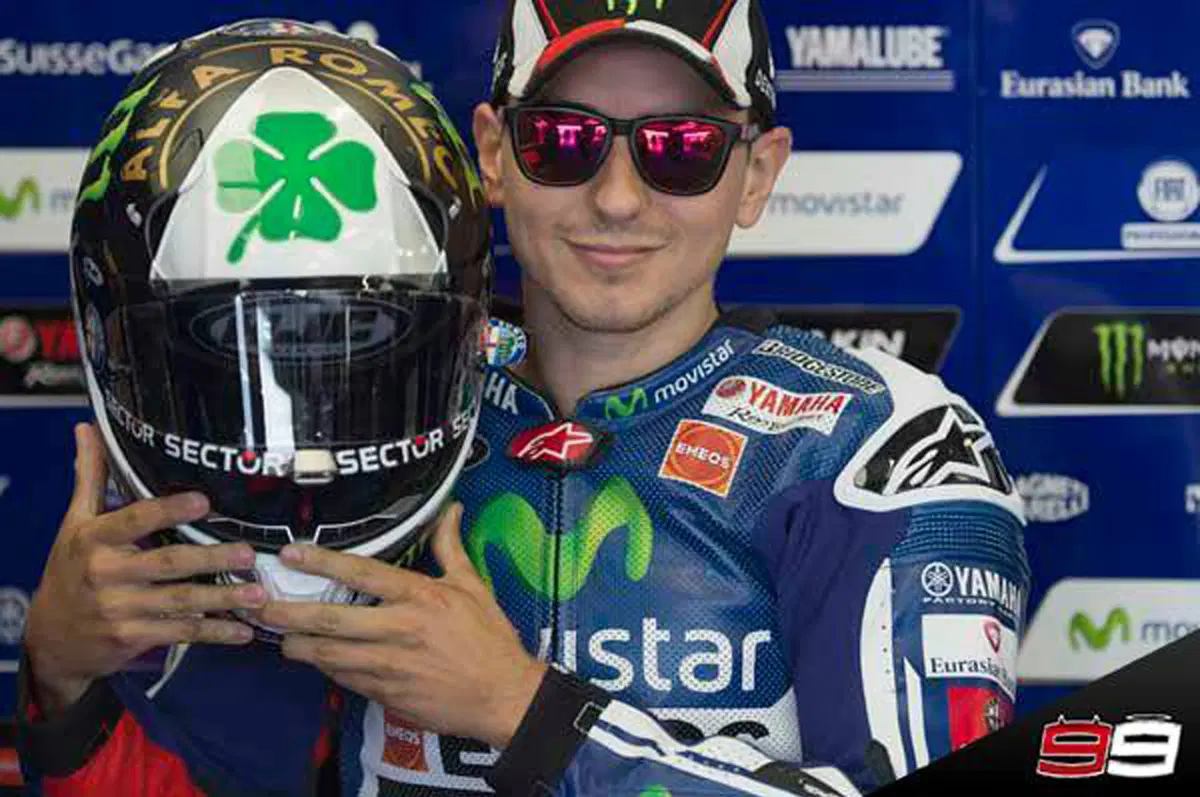 Jorge Lorenzo: il nuovo casco speciale firmato Alfa Romeo