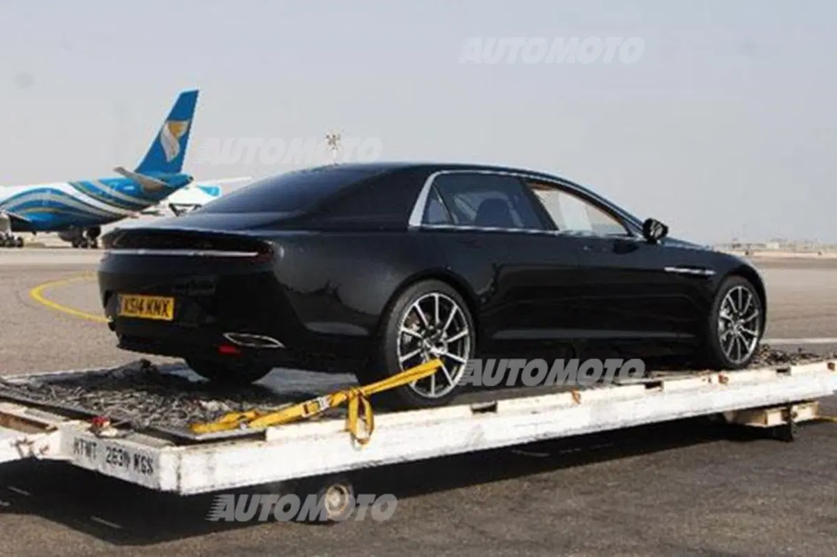 Aston Martin Lagonda: le prime immagini dell'ammiraglia per gli Arabi (3)