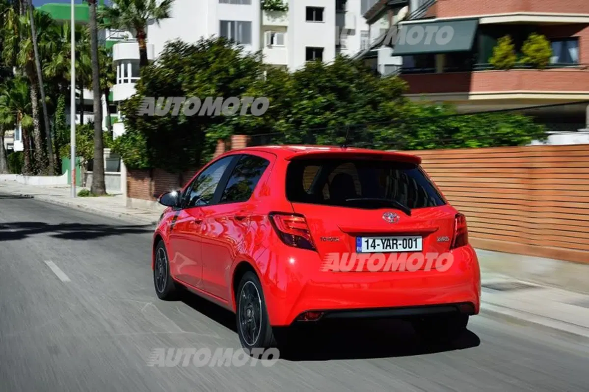 Toyota Yaris (Hybrid) restyling: è il momento della video-prova (10)