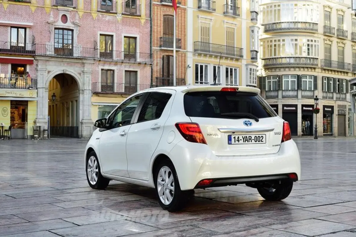 Toyota Yaris (Hybrid) restyling: è il momento della video-prova (11)