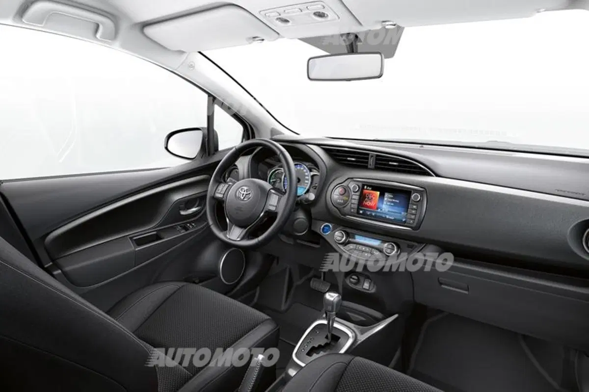 Toyota Yaris (Hybrid) restyling: è il momento della video-prova (23)