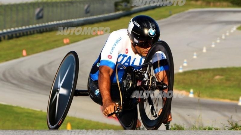 Alex Zanardi, arriva la terza medaglia: &egrave; argento ai Mondiali di Paraciclismo