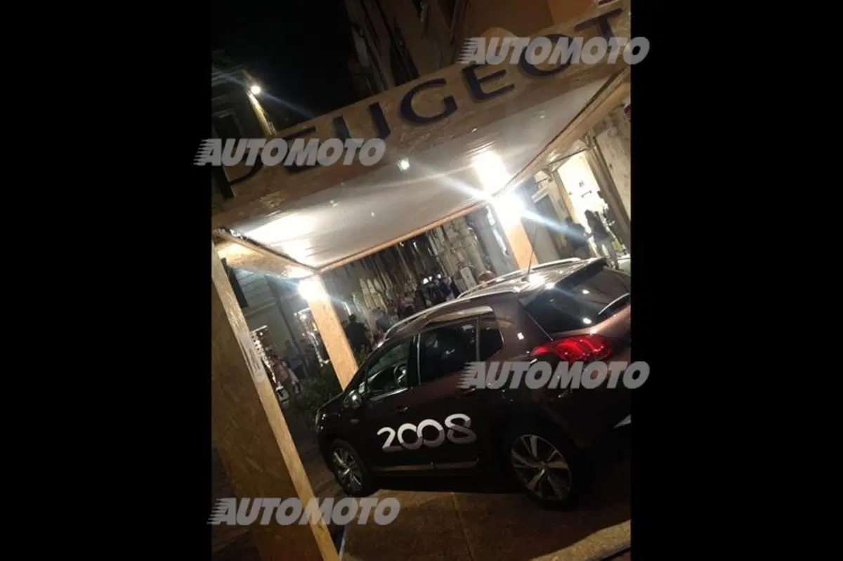 Peugeot a Mantova nel segno della letteratura (3)