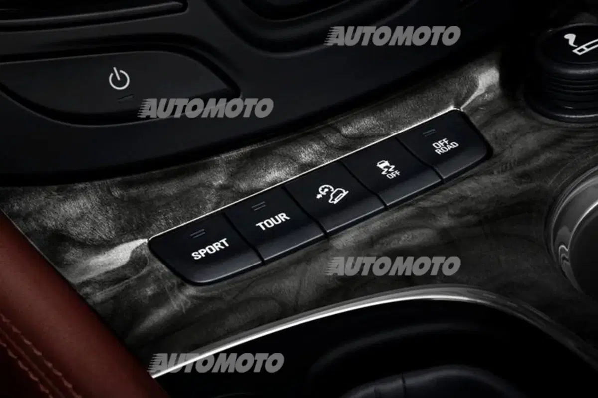 Buick Envision: nuova crossover di lusso per la Cina (10)