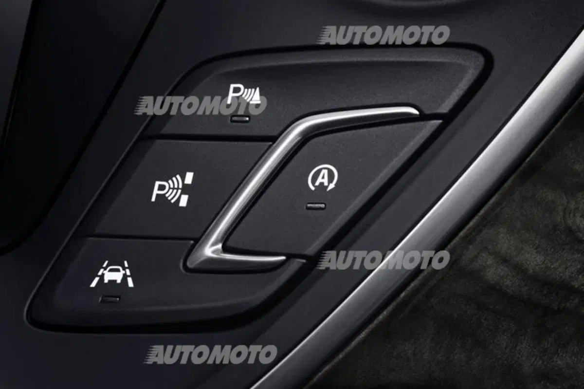 Buick Envision: nuova crossover di lusso per la Cina (15)