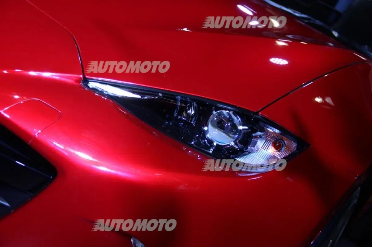 Nuova Mazda MX-5: eccola! Tutti i dettagli in diretta da Barcellona (47)