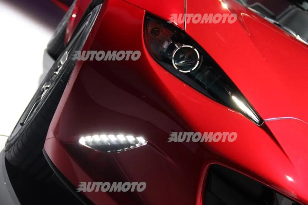 Nuova Mazda MX-5: eccola! Tutti i dettagli in diretta da Barcellona (53)