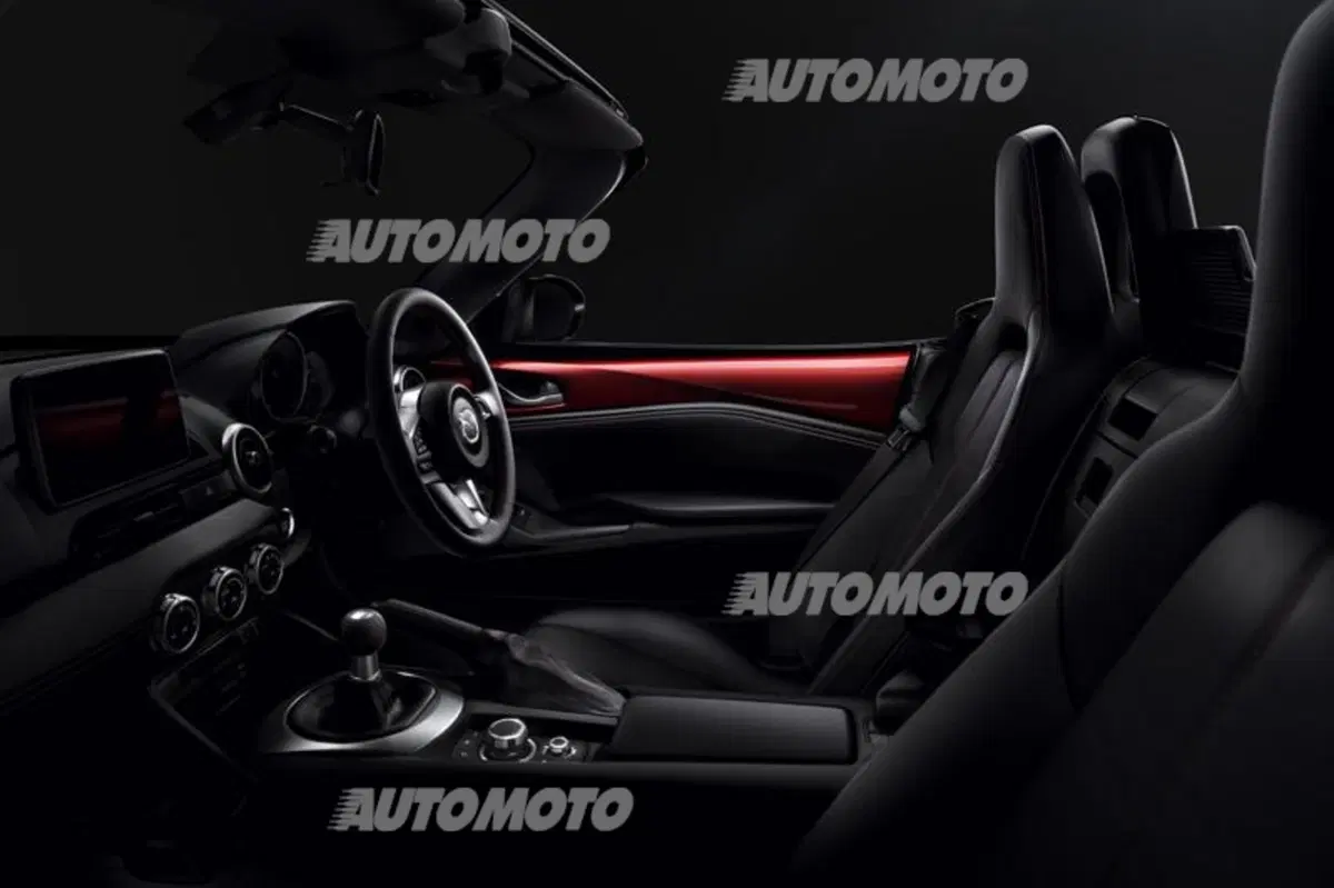 Nuova Mazda MX-5: eccola! Tutti i dettagli in diretta da Barcellona (67)