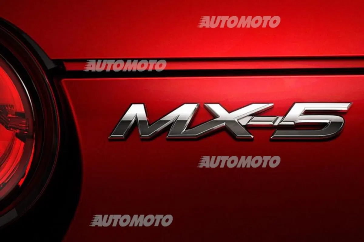 Nuova Mazda MX-5: eccola! Tutti i dettagli in diretta da Barcellona (69)