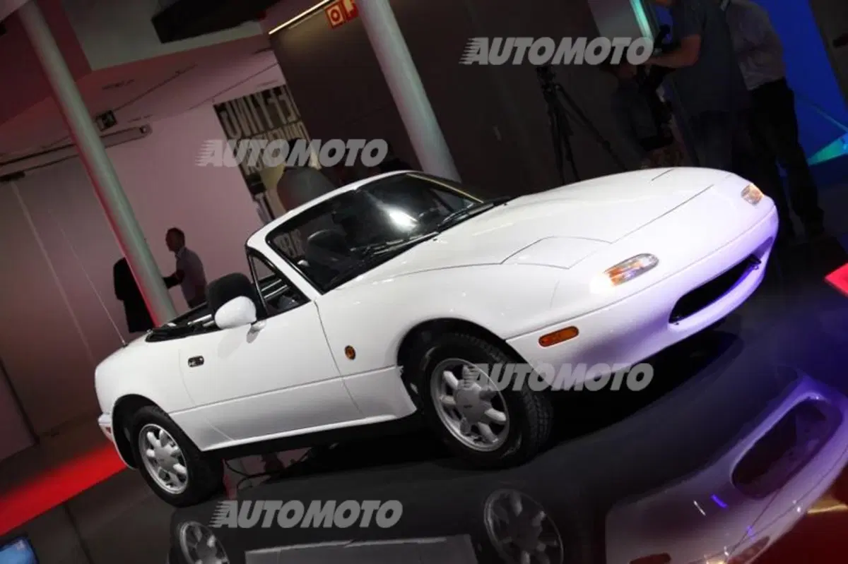 Nuova Mazda MX-5: eccola! Tutti i dettagli in diretta da Barcellona (81)