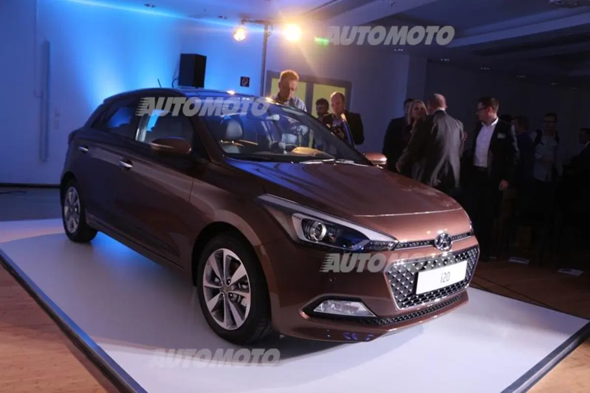 Nuova Hyundai i20: guardiamola da vicino (3)