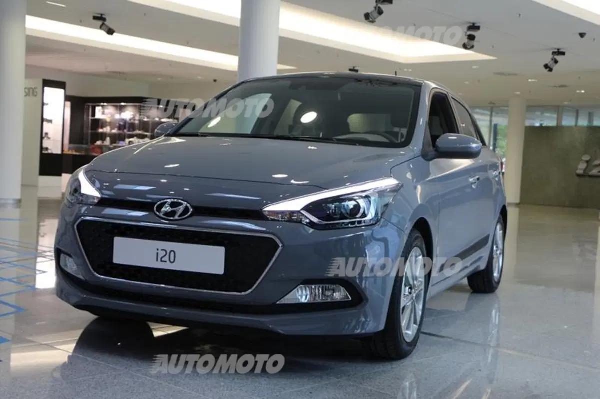 Nuova Hyundai i20: guardiamola da vicino (12)