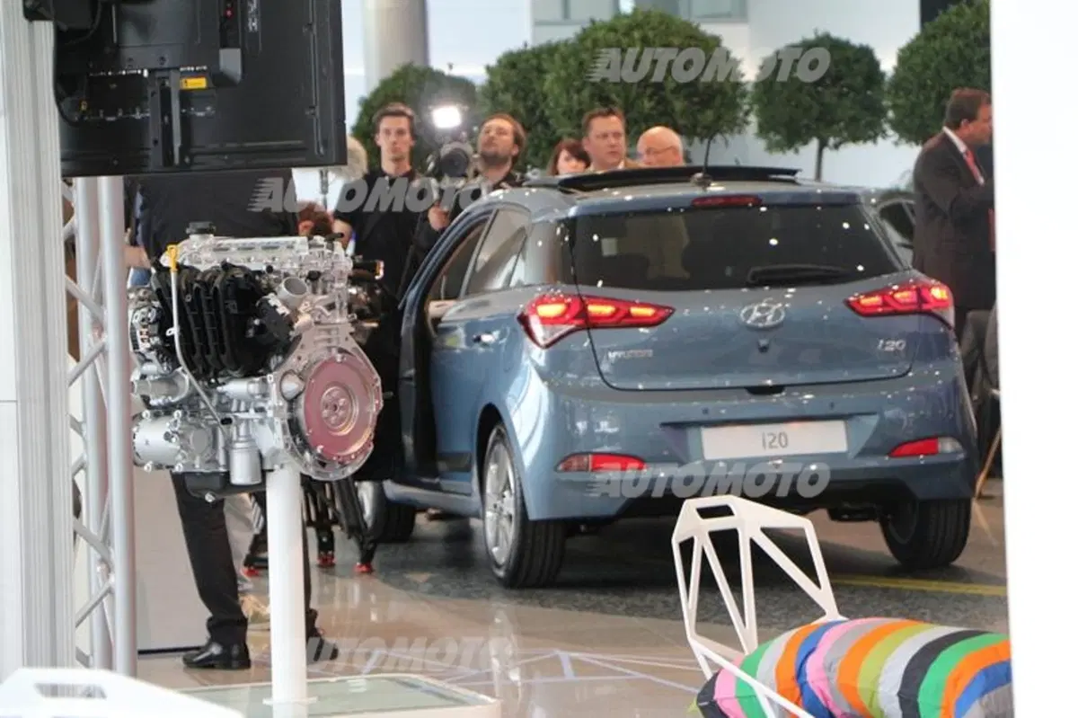 Nuova Hyundai i20: guardiamola da vicino (17)