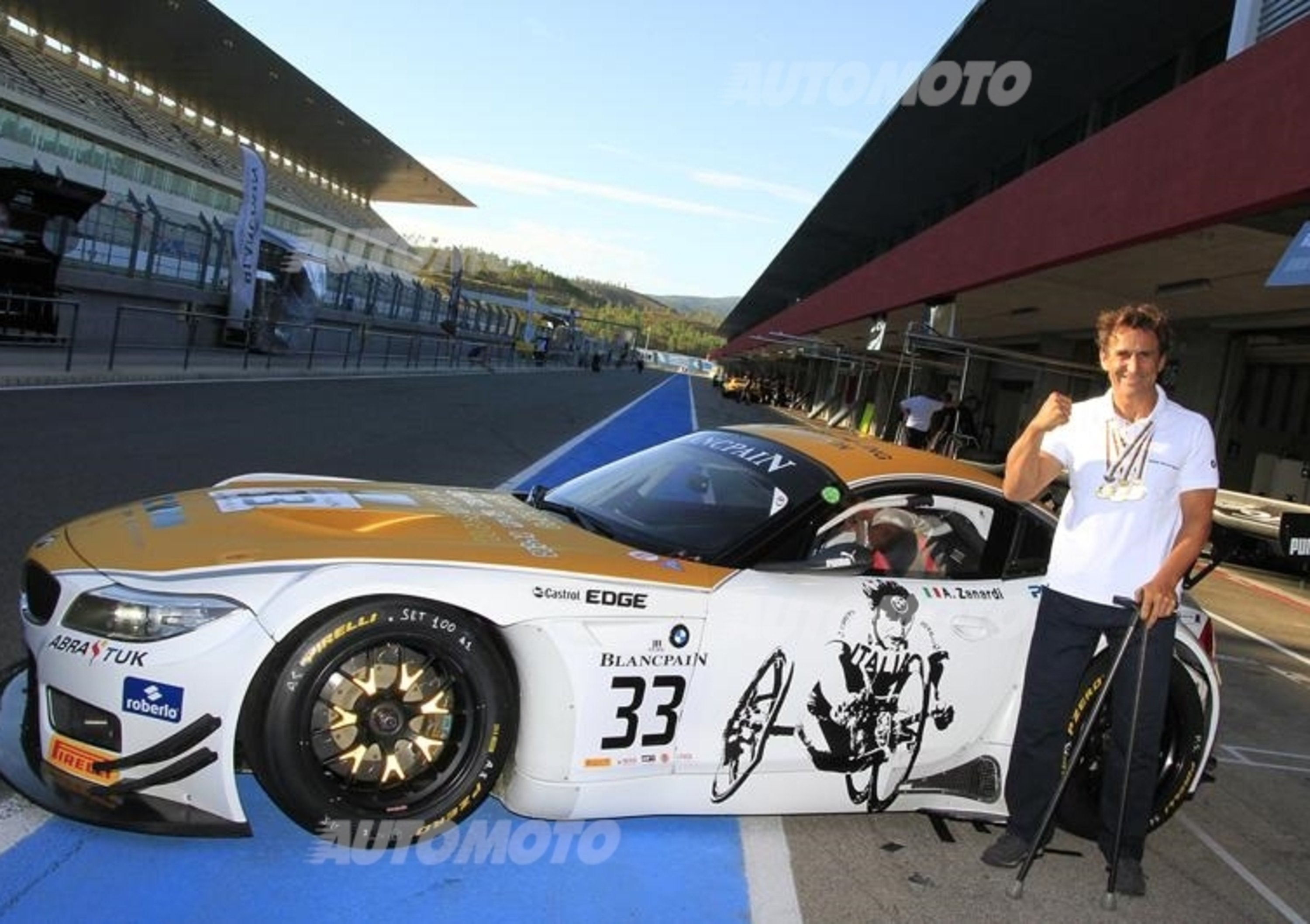 Zanardi: la sua BMW Z4 GT3 si tinge di oro per celebrare le vittorie in handbike