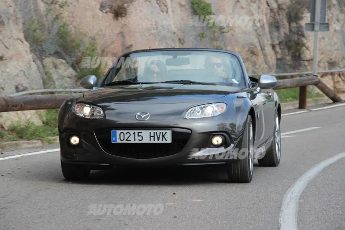 Mazda MX-5, il ripasso: dalle nubi del Montserrat al caldo del Mediterraneo (7)