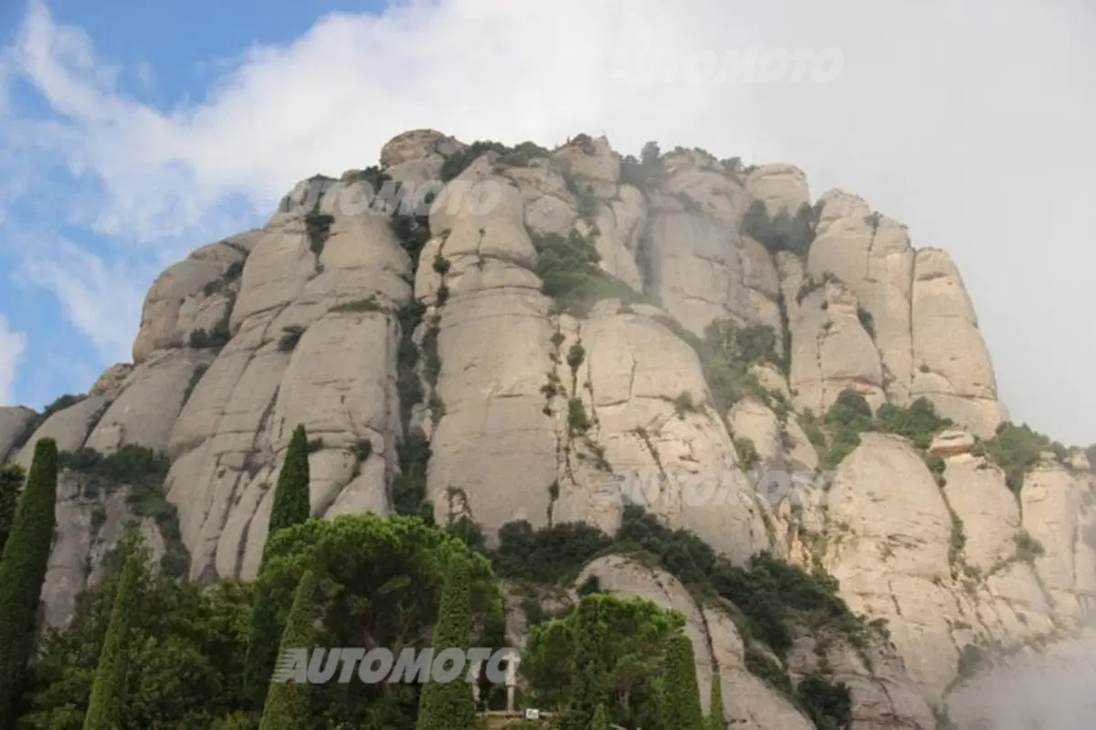 Mazda MX-5, il ripasso: dalle nubi del Montserrat al caldo del Mediterraneo (15)