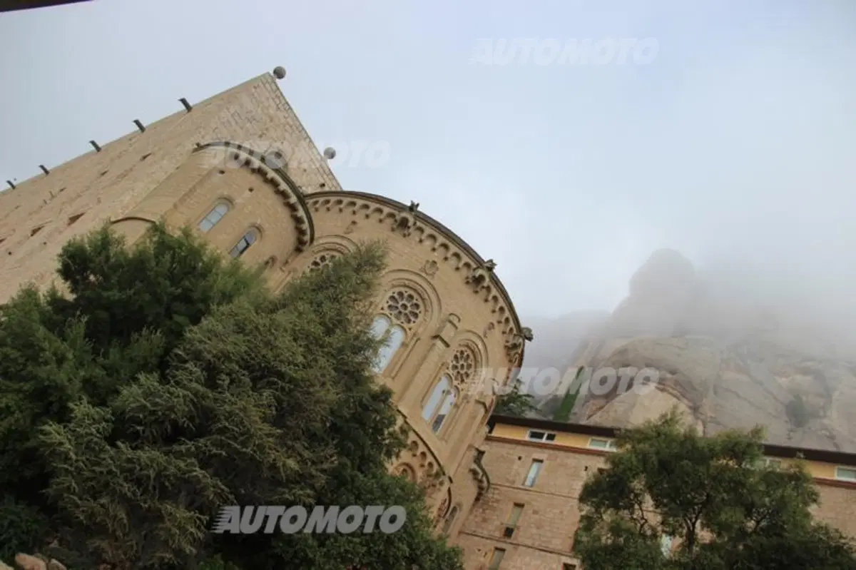 Mazda MX-5, il ripasso: dalle nubi del Montserrat al caldo del Mediterraneo (18)