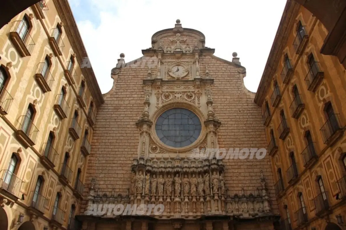 Mazda MX-5, il ripasso: dalle nubi del Montserrat al caldo del Mediterraneo (23)