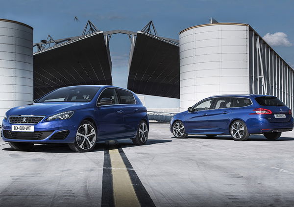 Peugeot 308 GT: le informazioni e le immagini in vista di Parigi