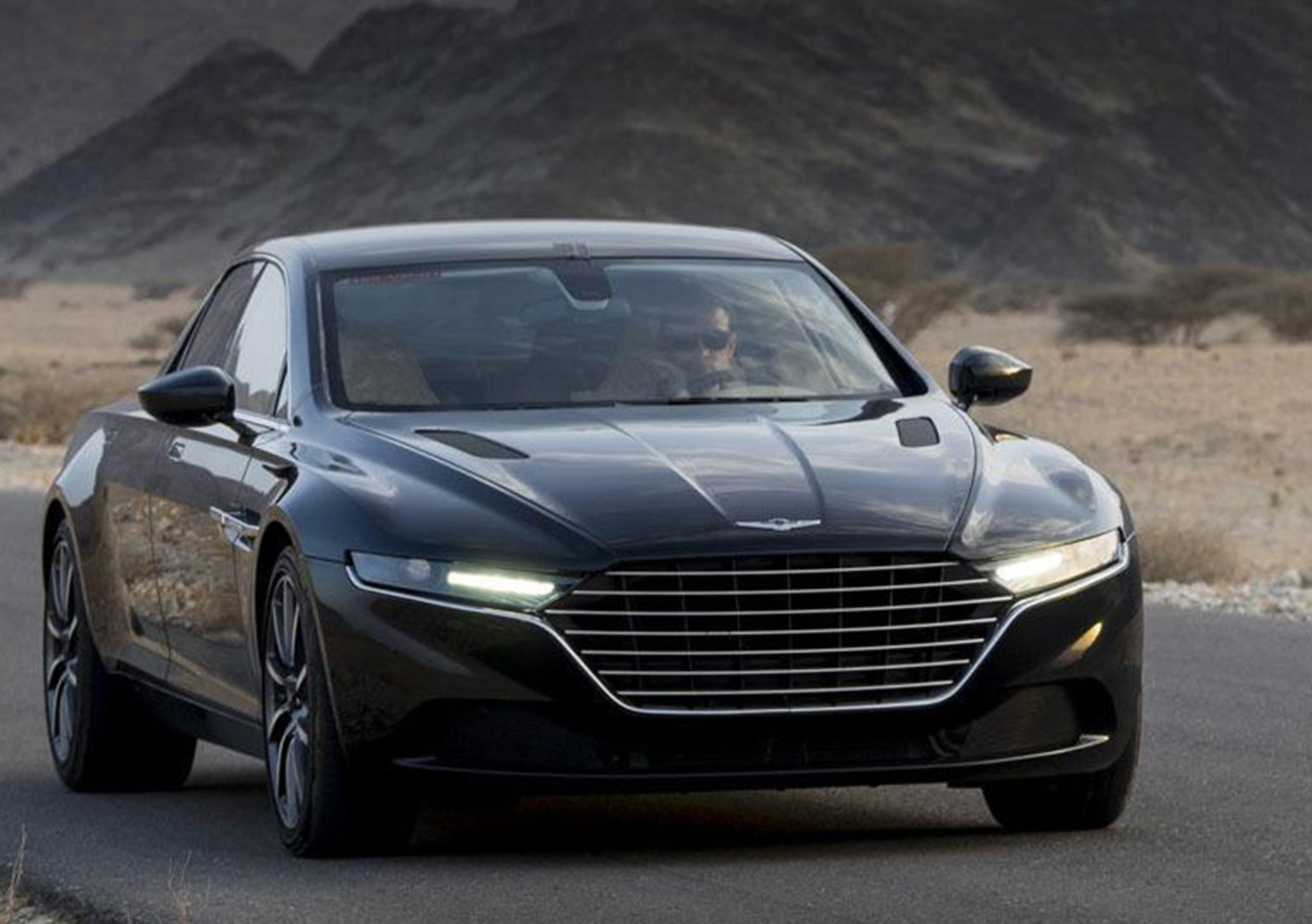 Aston Martin Lagonda: prime immagini e dettagli ufficiali