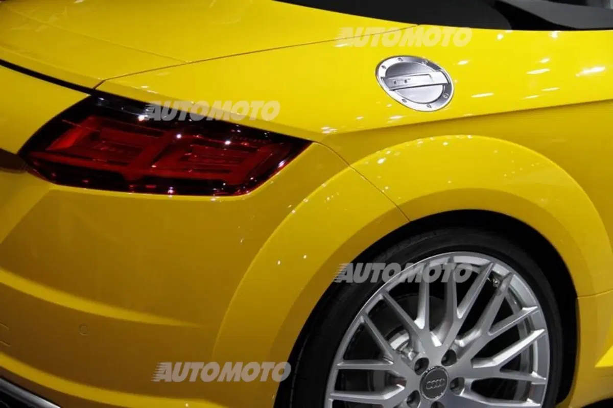 Audi al Salone di Parigi 2014 (5)