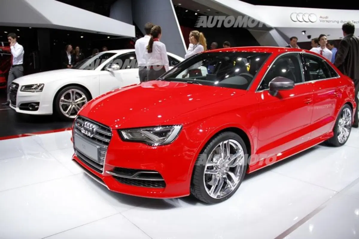 Audi al Salone di Parigi 2014 (15)