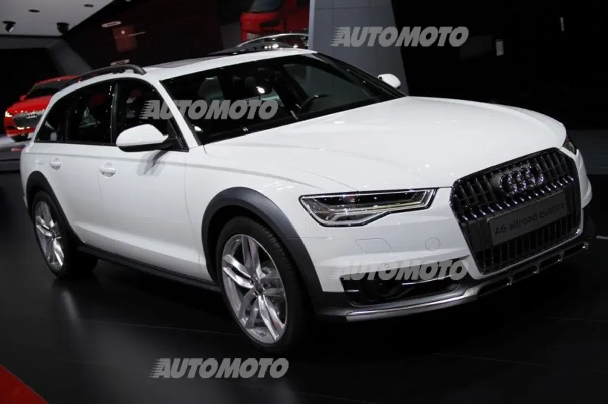 Audi al Salone di Parigi 2014 (27)