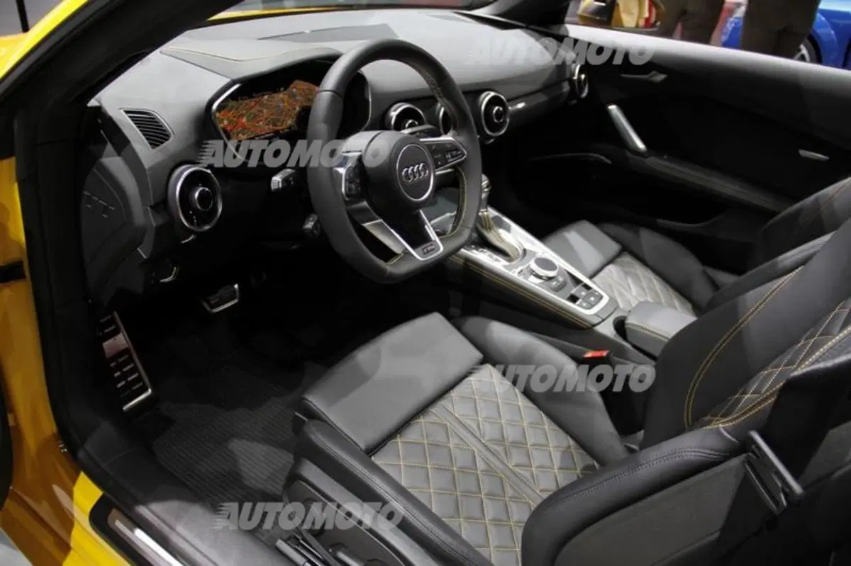 Audi al Salone di Parigi 2014 (31)