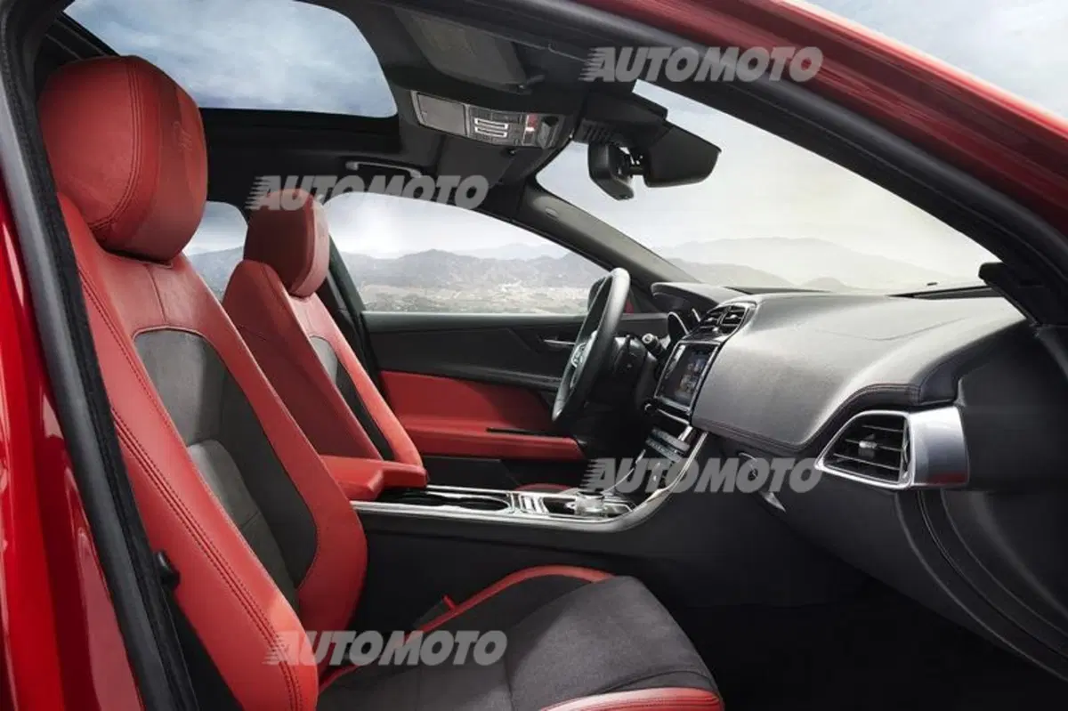 Jaguar XE: i dettagli tecnici (19)