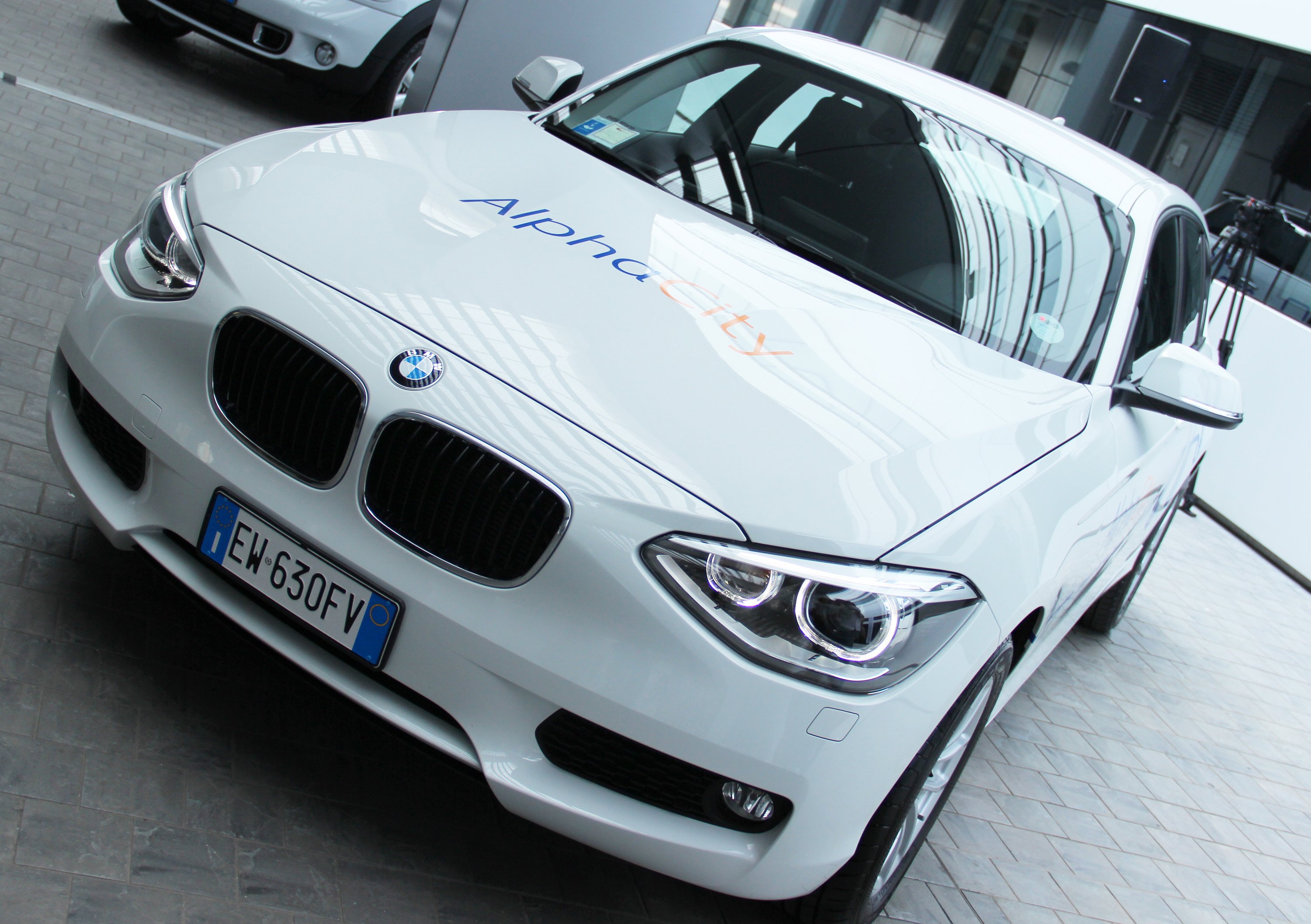 AlphaCity: nasce il car sharing di BMW per le aziende. Che cos&#039;&egrave; e come funziona