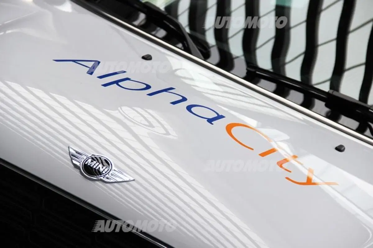 AlphaCity: nasce il car sharing di BMW per le aziende. Che cos'è e come funziona (12)