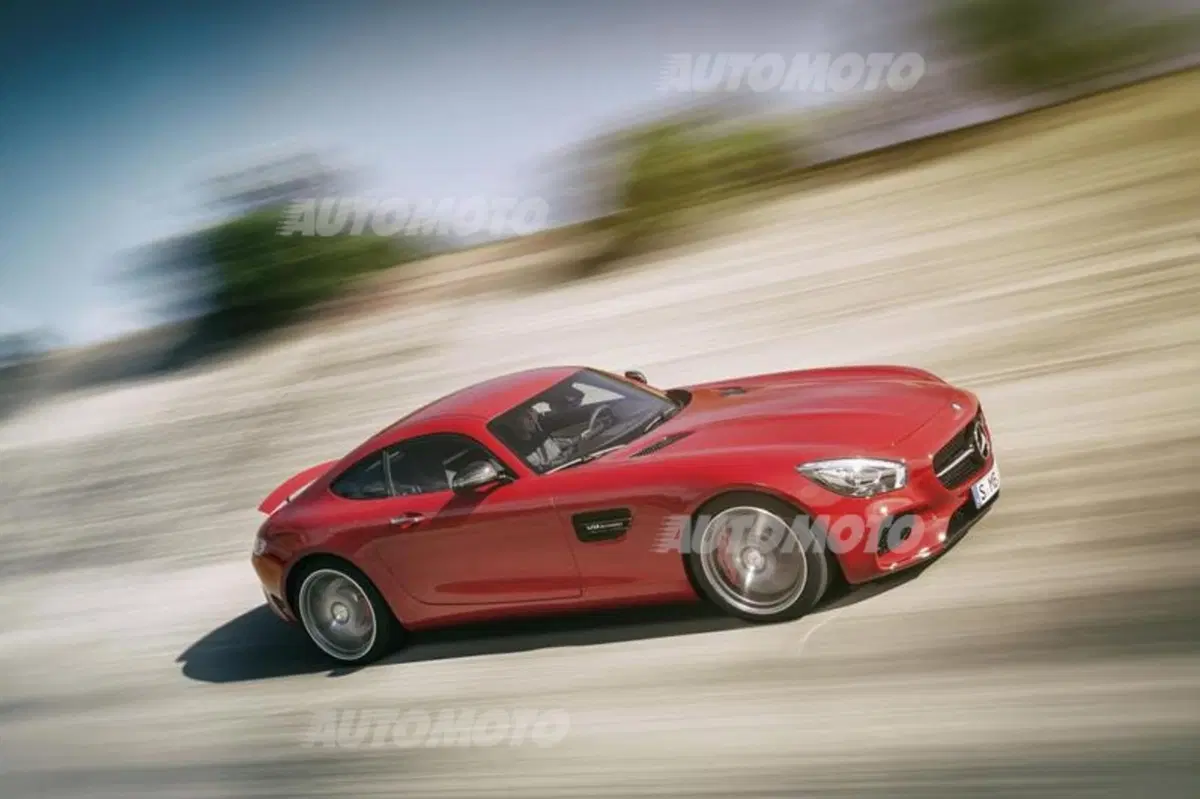 Mercedes AMG GT: tutte le foto e le informazioni ufficiali (4)