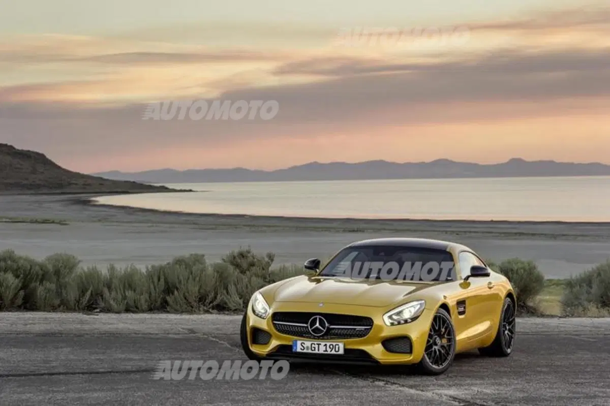 Mercedes AMG GT: tutte le foto e le informazioni ufficiali (11)