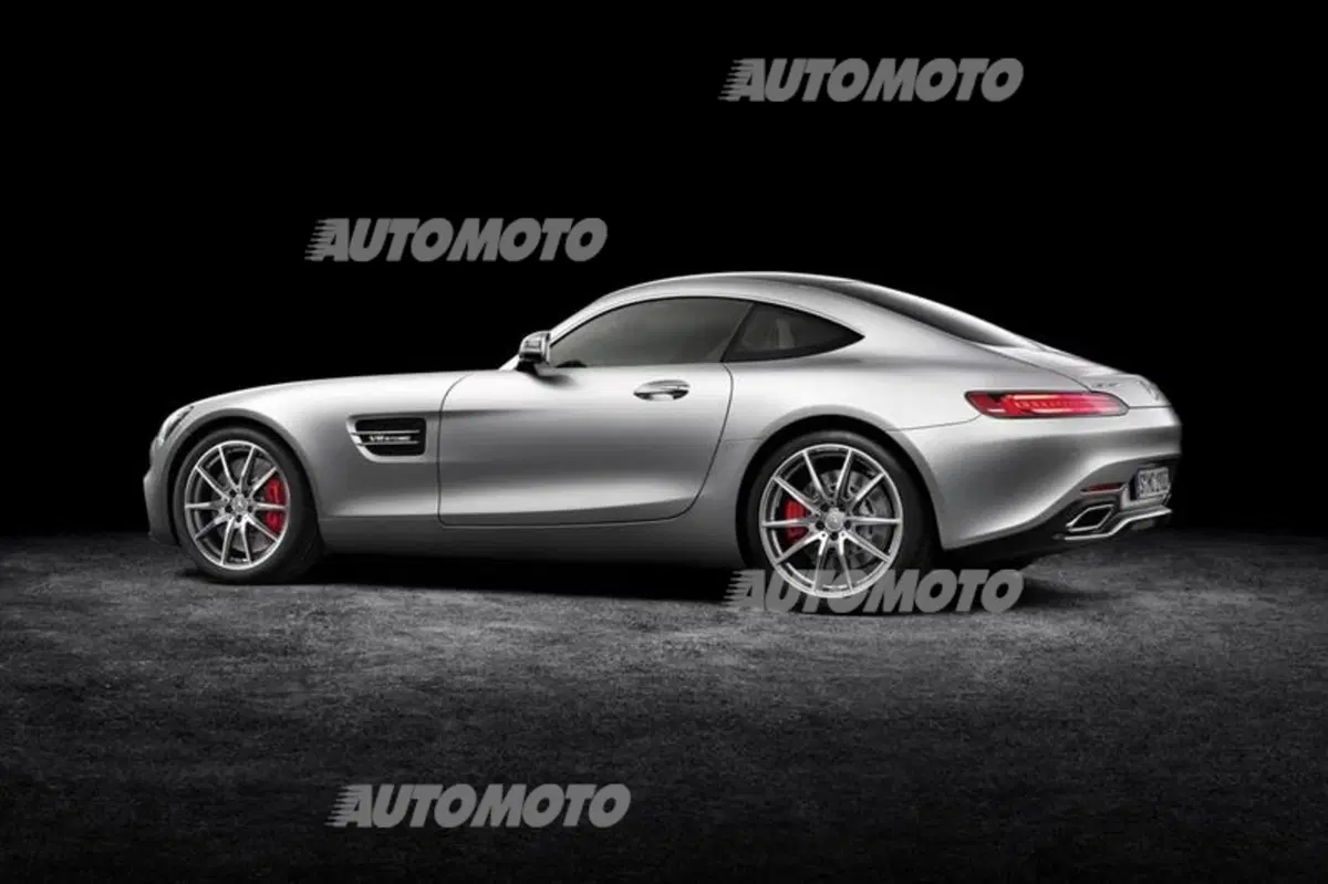 Mercedes AMG GT: tutte le foto e le informazioni ufficiali (23)