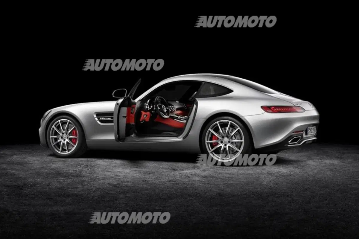 Mercedes AMG GT: tutte le foto e le informazioni ufficiali (24)