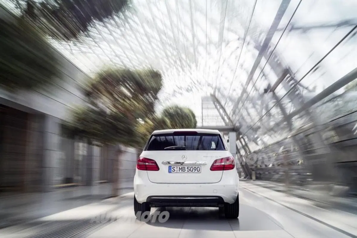 Mercedes-Benz Classe B restyling (14)