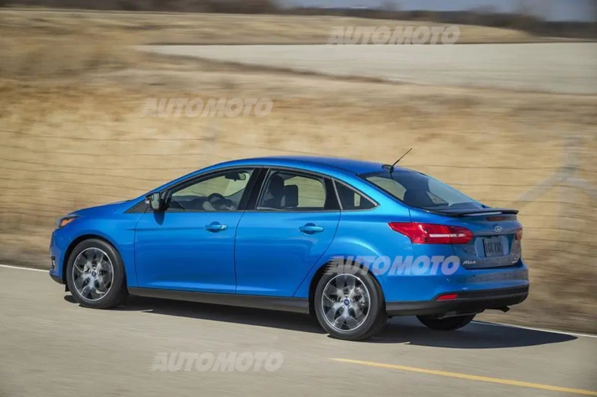 Ford Focus restyling: tutte le immagini più belle (12)