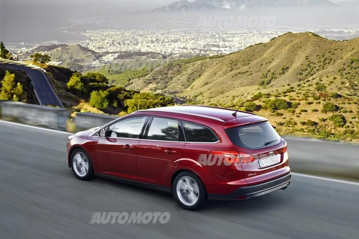 Ford Focus restyling: tutte le immagini più belle (15)